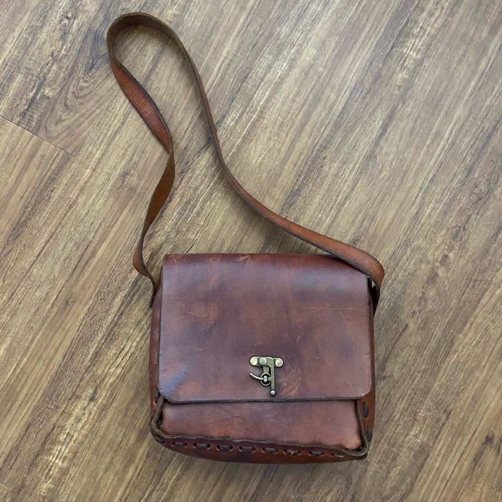 Vintage leather bag